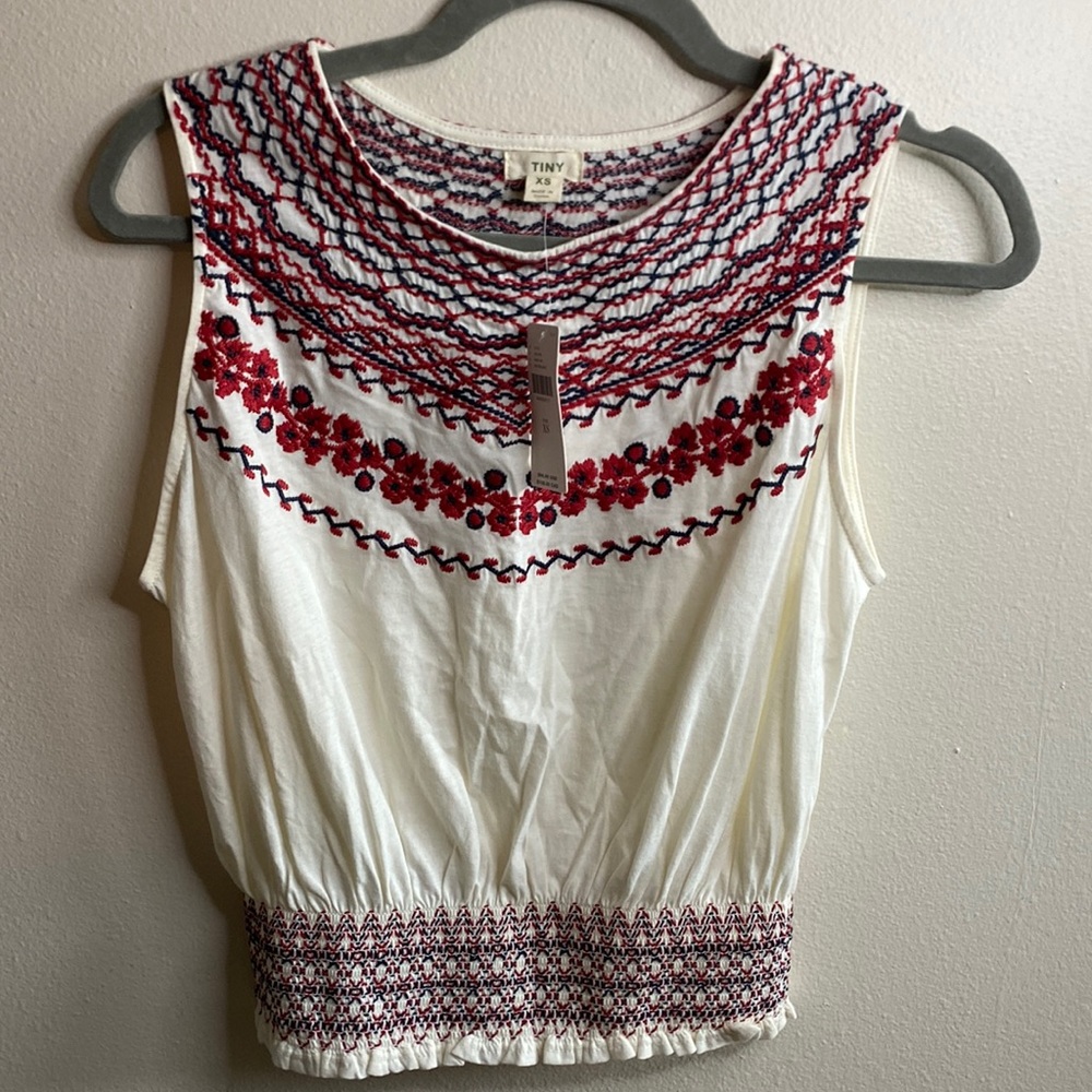 Super cute embroidered tank. New with tags. Anthropologie. Brand Tiny XS